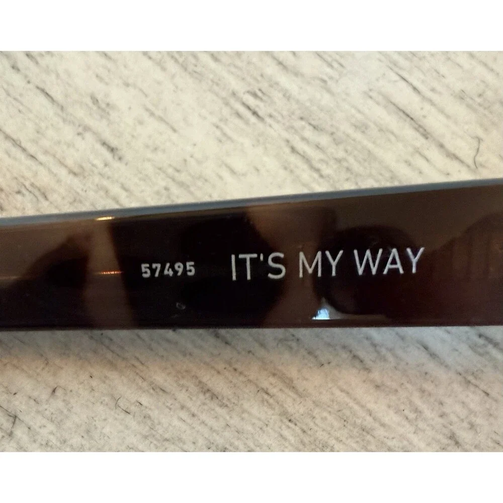 New Quay Australia It's My Way Oversized Cat Eye Sunglasses Tortoise Black Fade